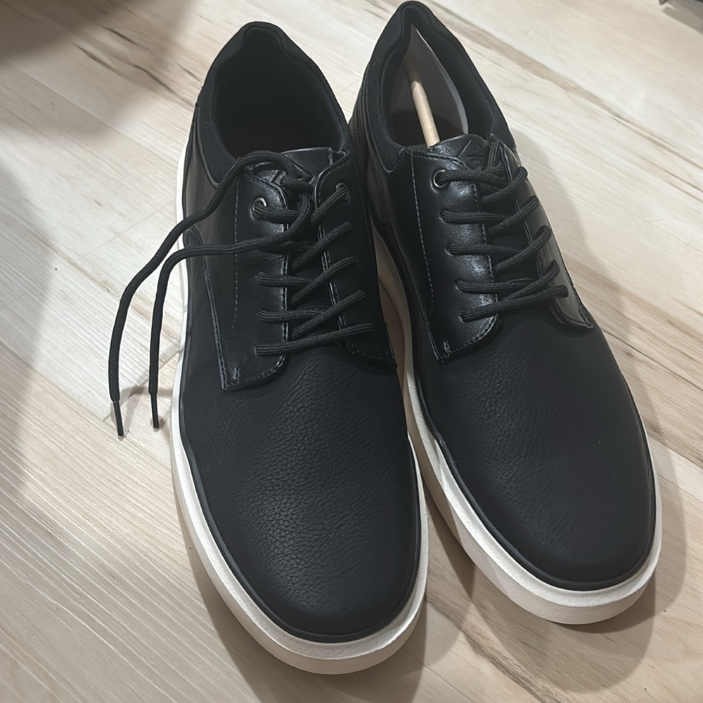 Hawker Rye Danby Derby Sneaker